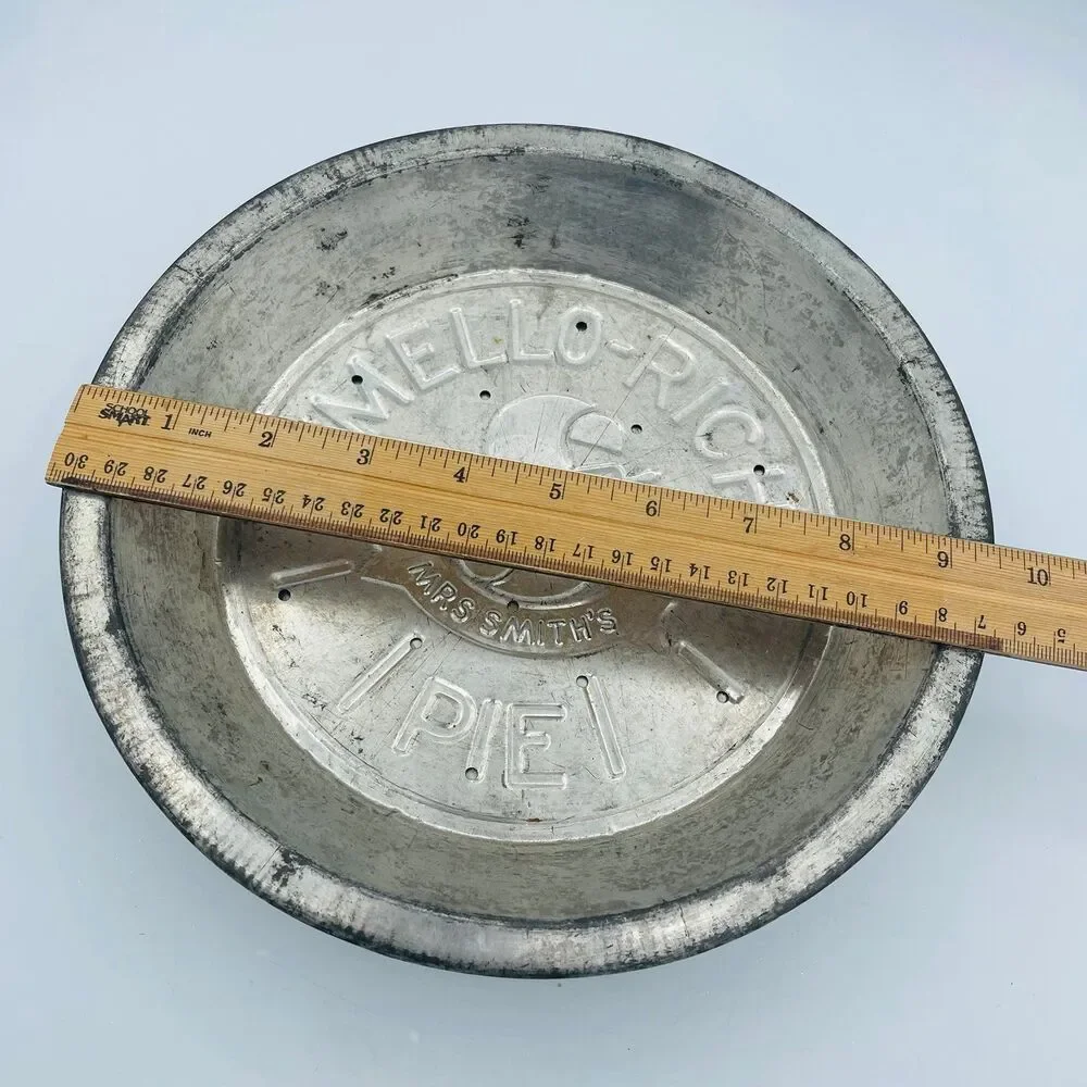 2 Vintage Metal Reusable Pie Tin Pans Display Melli-Rick Mrs. Smith’s Pie